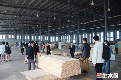2大板式家具廠陷倒閉!“廣東模式”現(xiàn)危機(jī)?